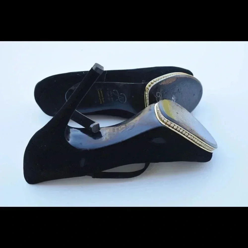 Adrianna Papell platform pumps